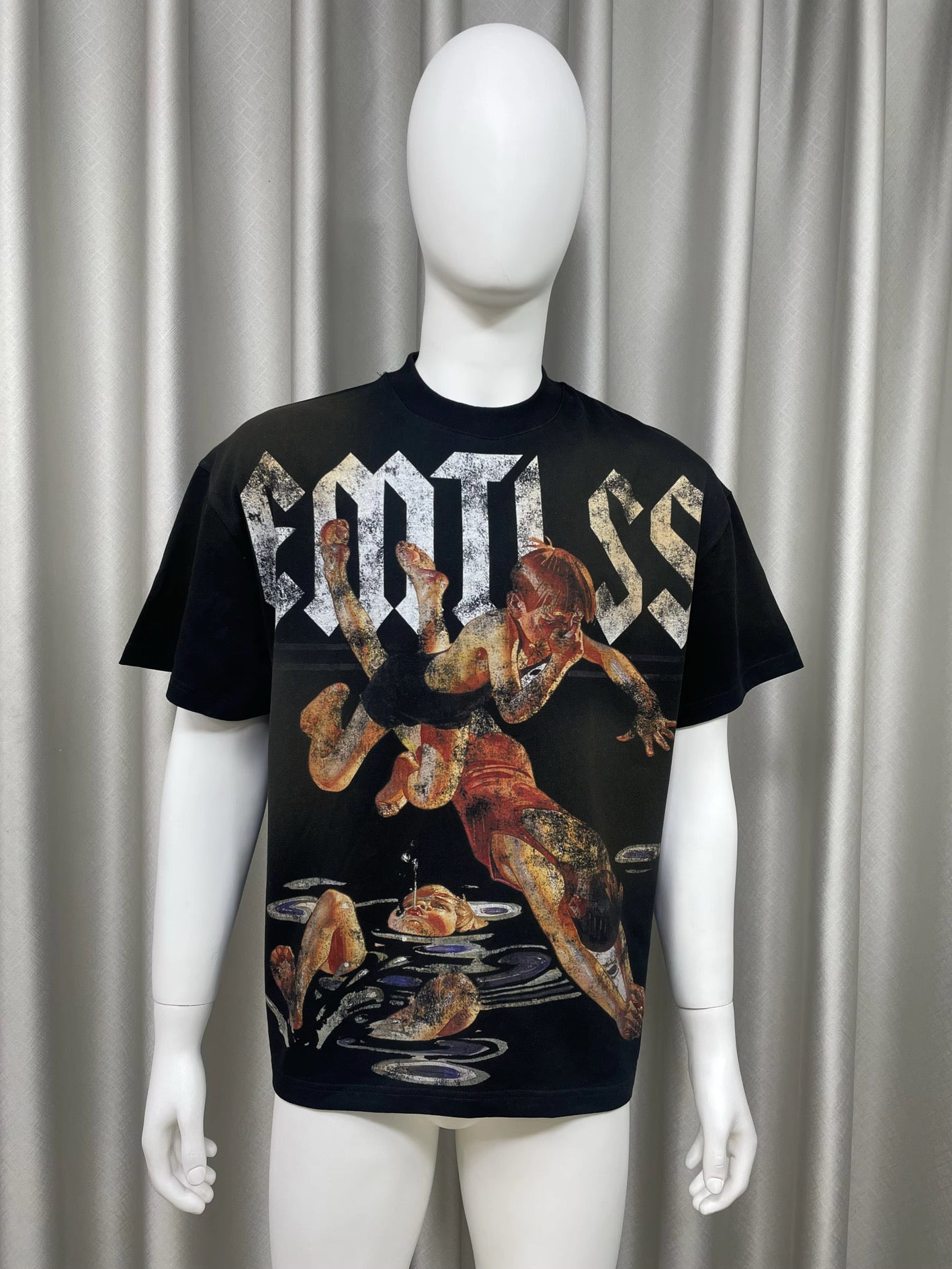 Lake Emtlss Tee