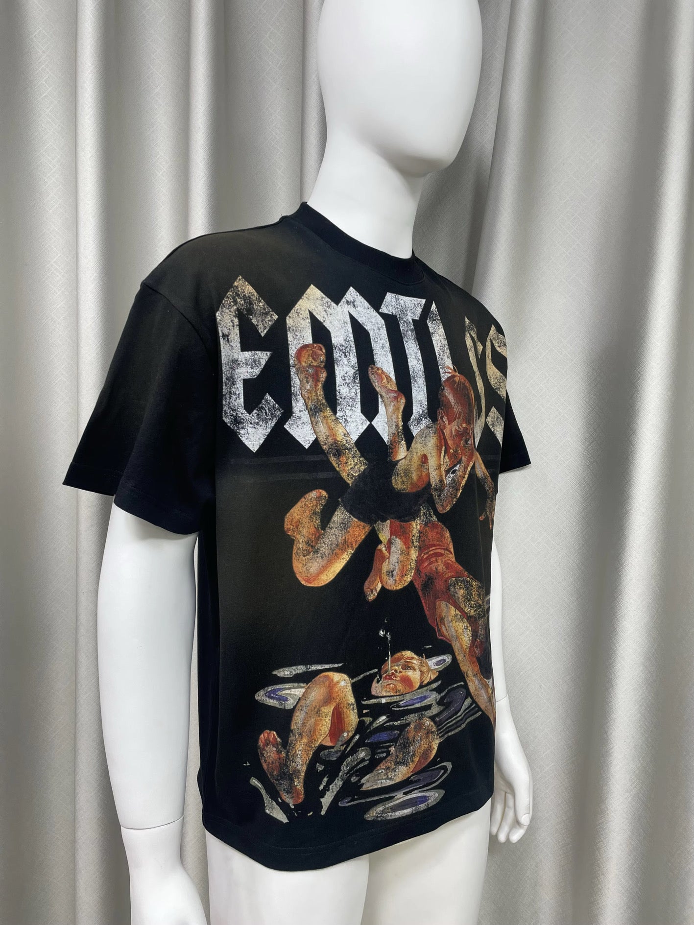 Lake Emtlss Tee